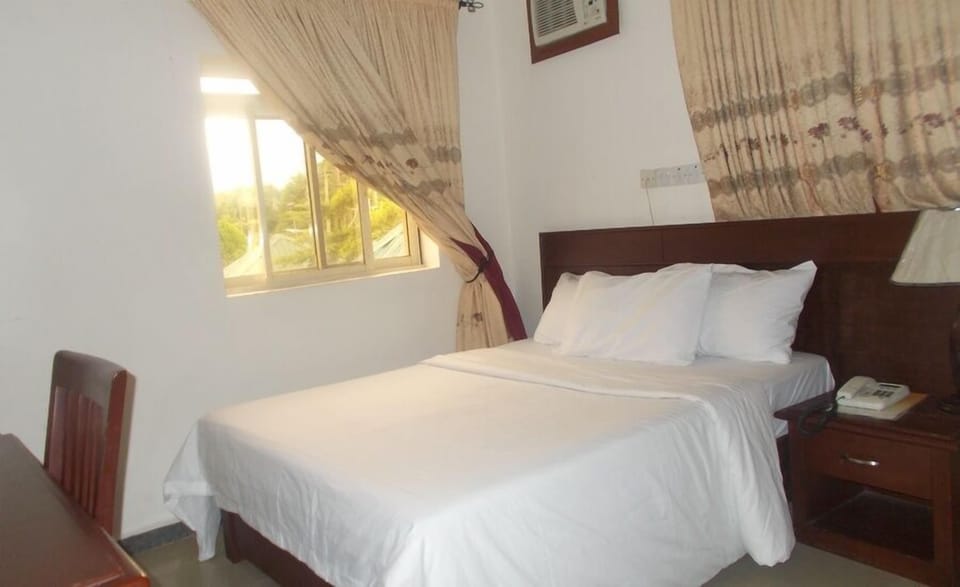 Classic Room, Balcony, City View | Desk, laptop workspace, free WiFi
