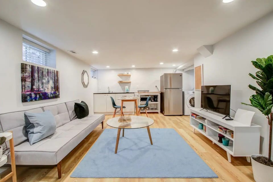 Standard Studio | Living area