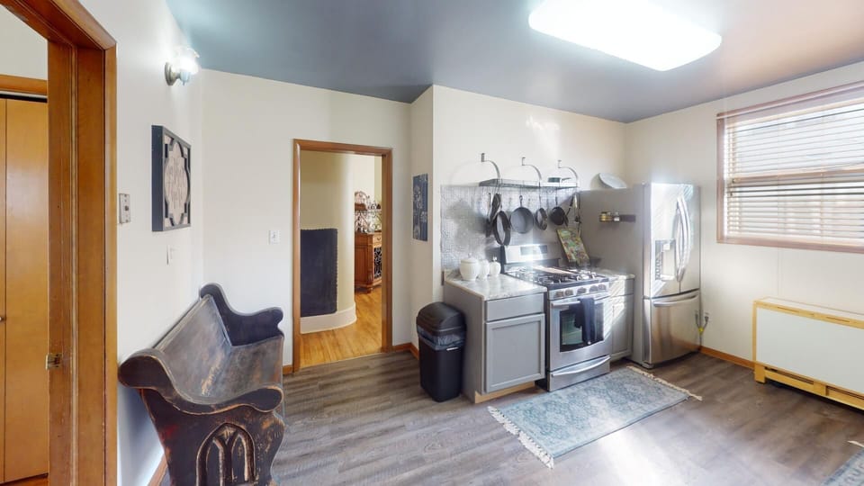 28_1st_Choice-Lodging_The_Manse