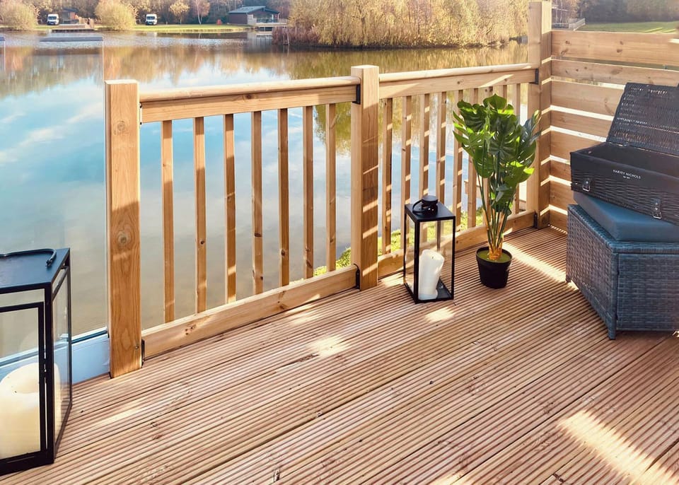Balcony Terrace, Lake View, House