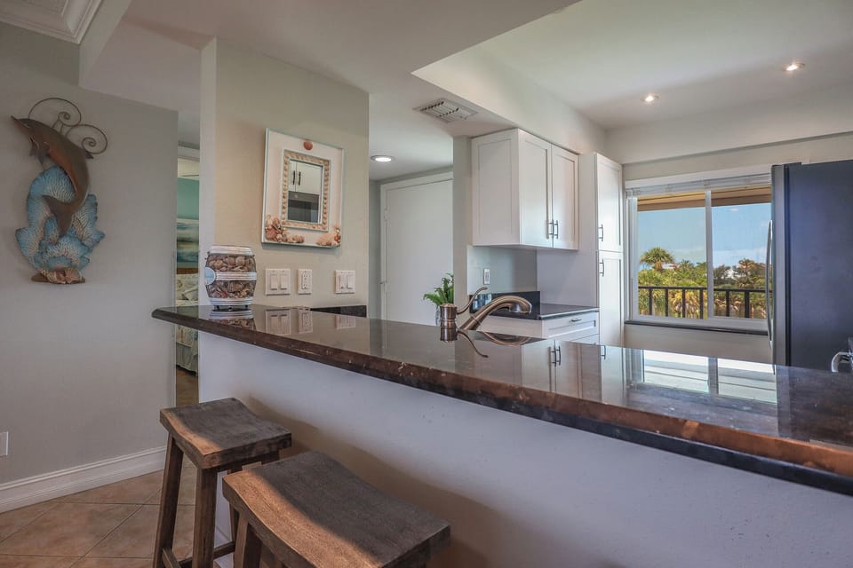 Bay Village 222