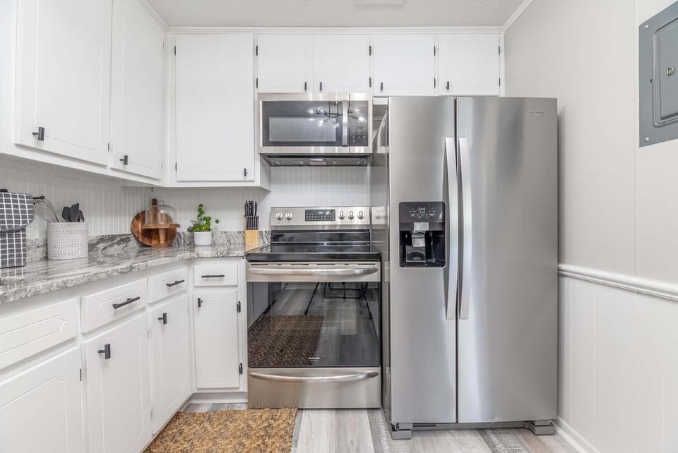 Fully stocked kitchen