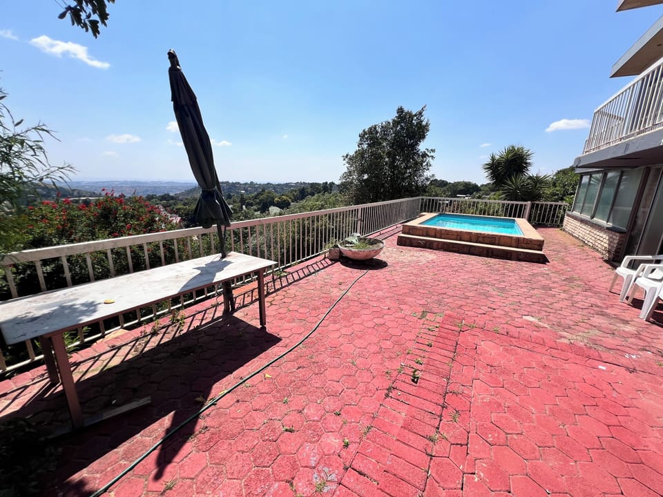 Room, 1 Bedroom, Balcony, Garden View | Terrace/patio