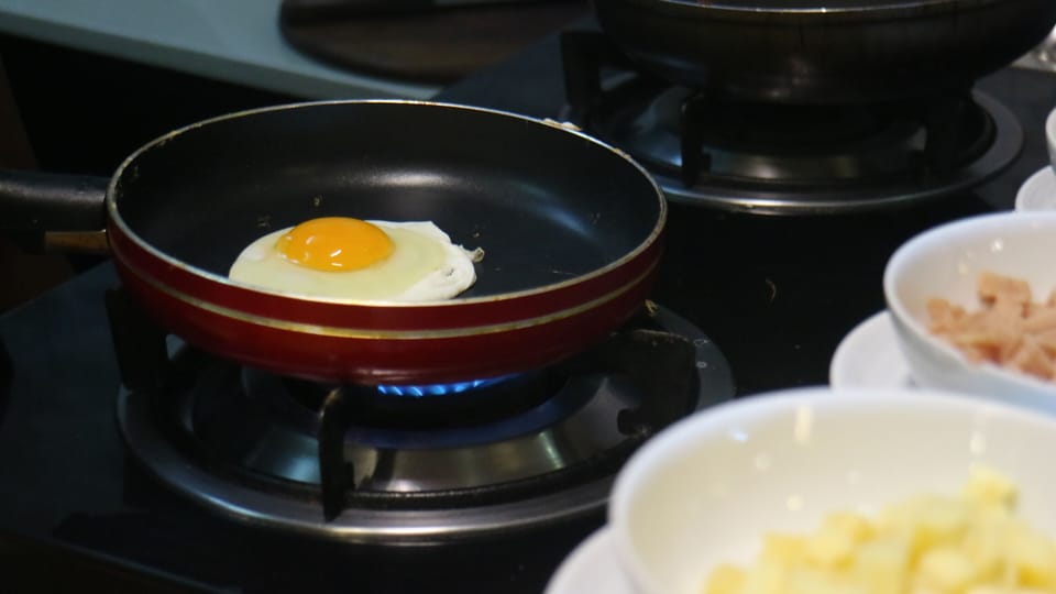 Daily buffet breakfast for a fee