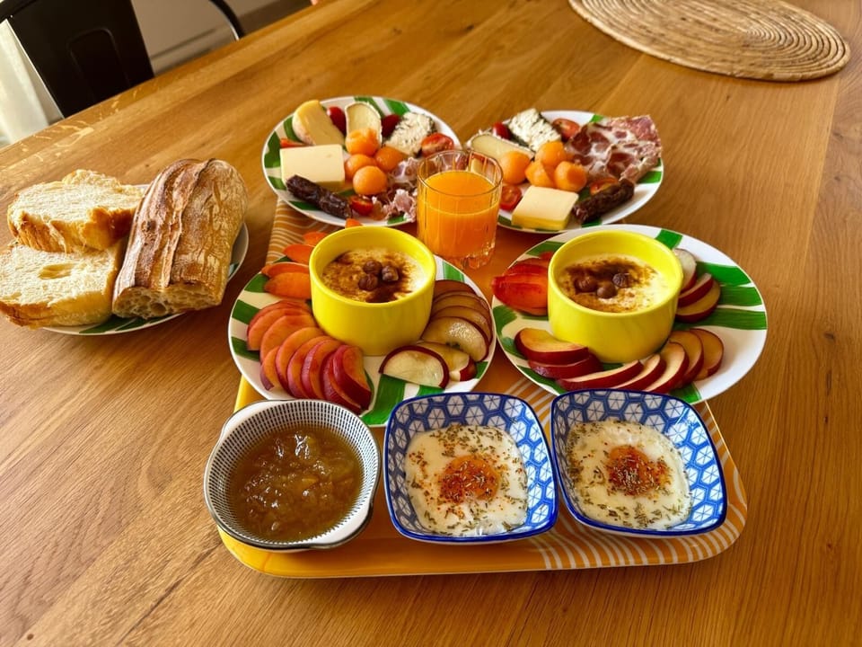 Breakfast meal
