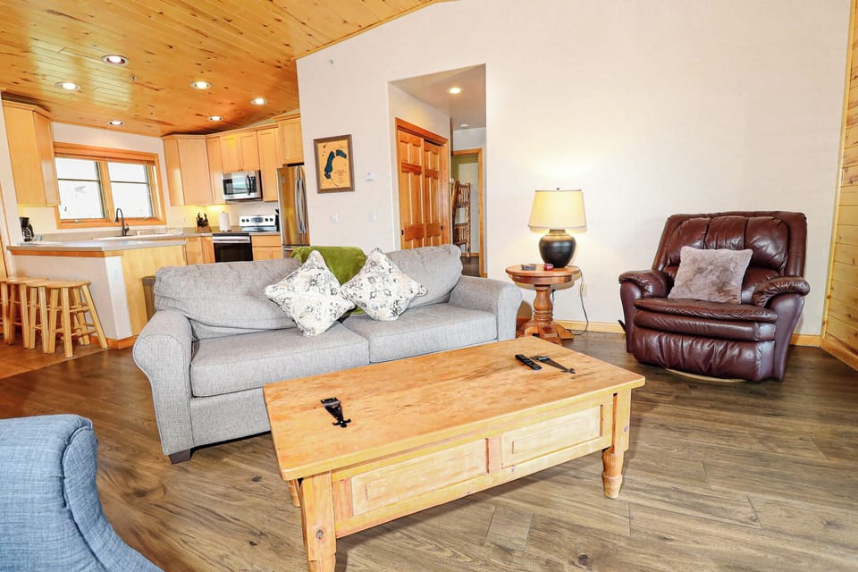 Living Area Seating