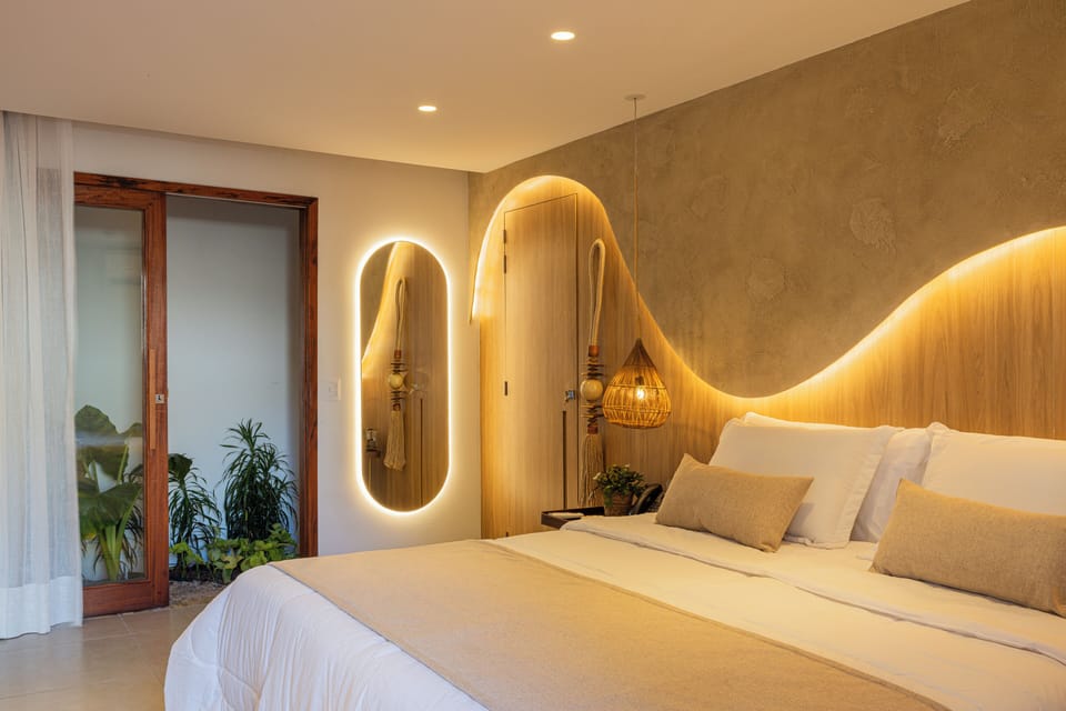 Suite Master | Premium bedding, pillowtop beds, minibar, in-room safe