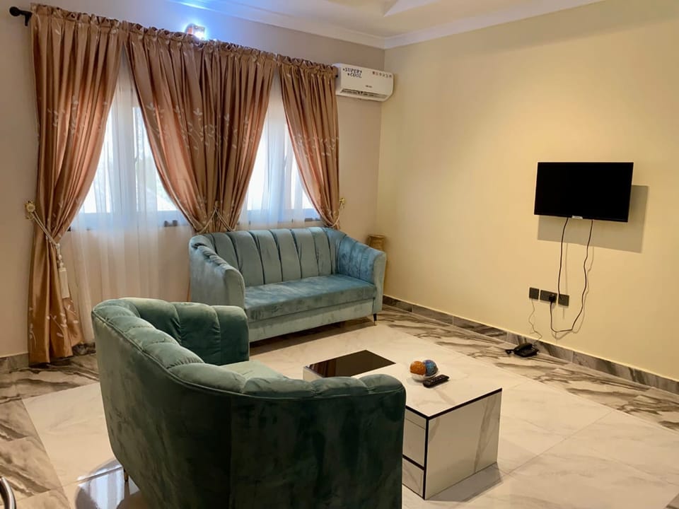 Business Suite | Living area