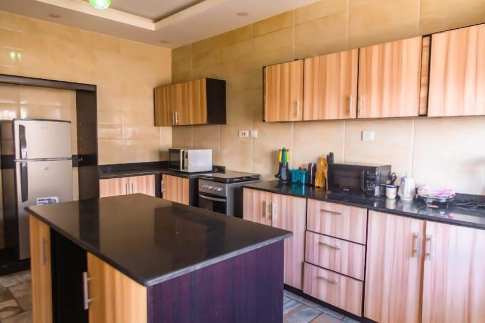 Deluxe Room | Desk, laptop workspace, soundproofing, free WiFi