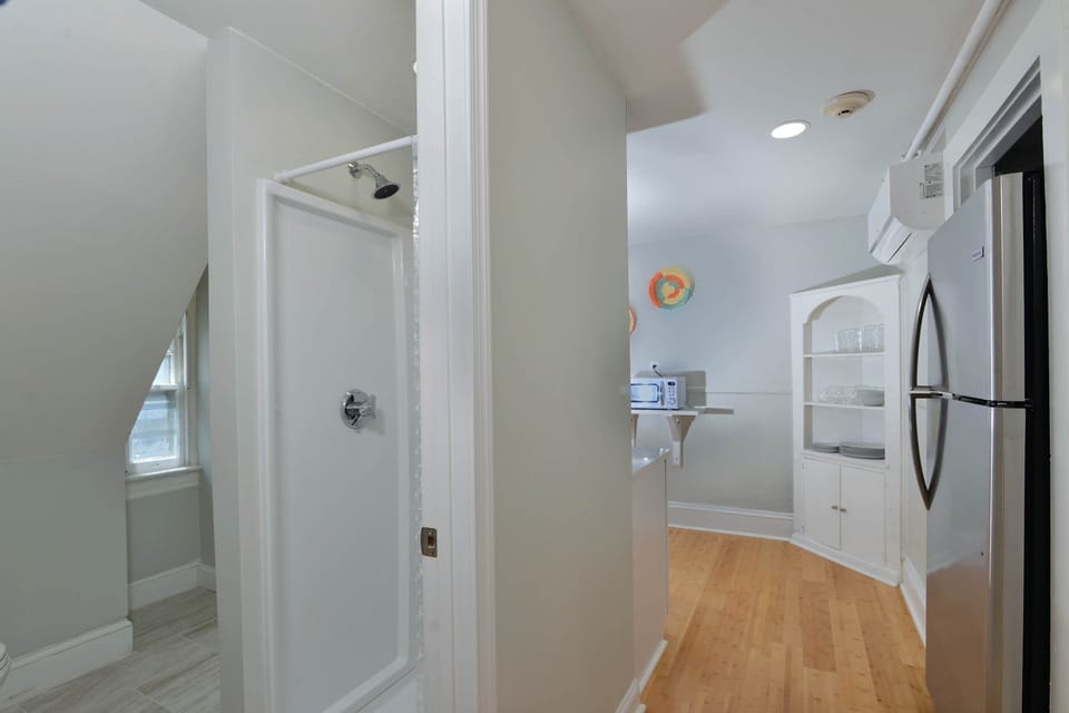 Bathroom and hallway to the kitchen