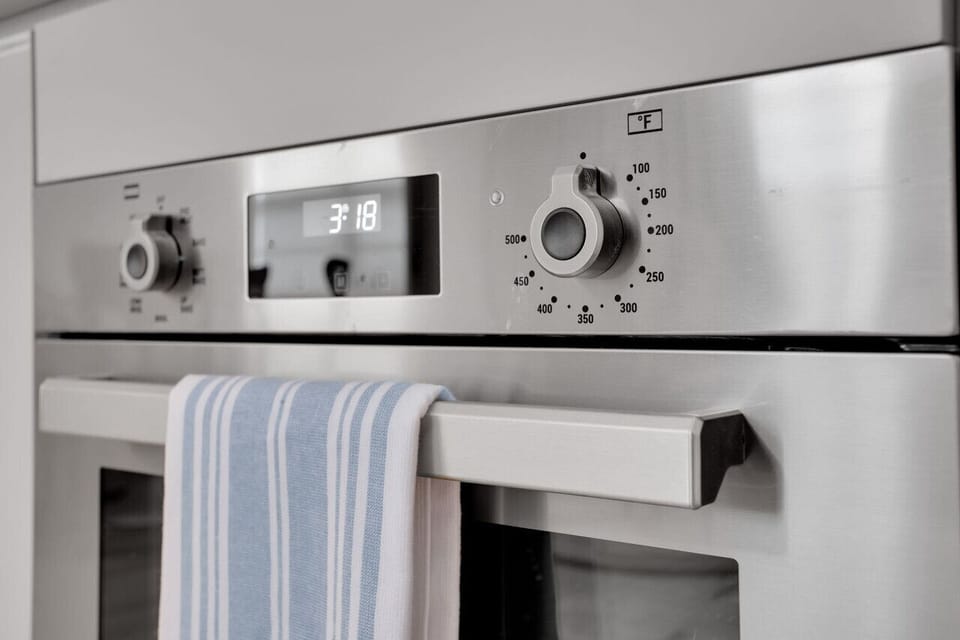 Kitchen Oven