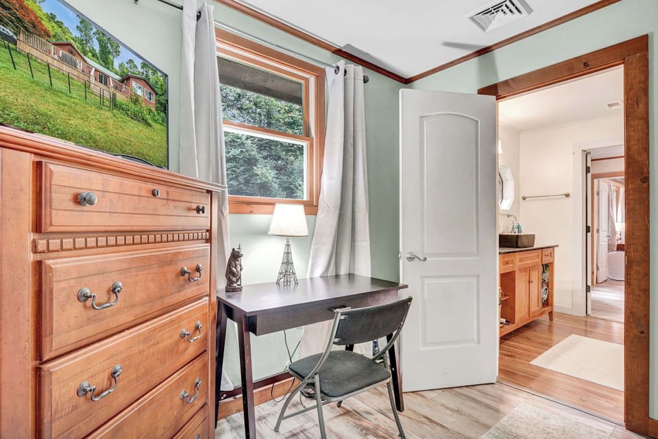 Work space in bedroom 2