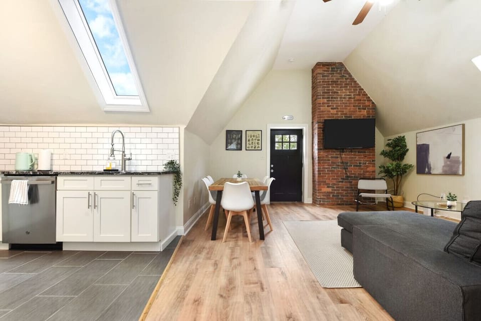 Open Concept Living/Dining Area