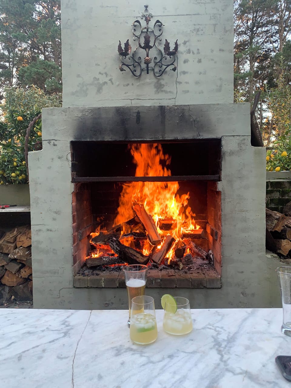 Open fire in the courtyard