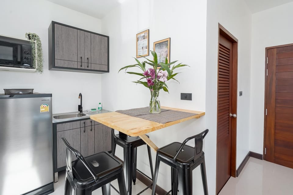 Superior Double Room | Private kitchenette | Mini-fridge