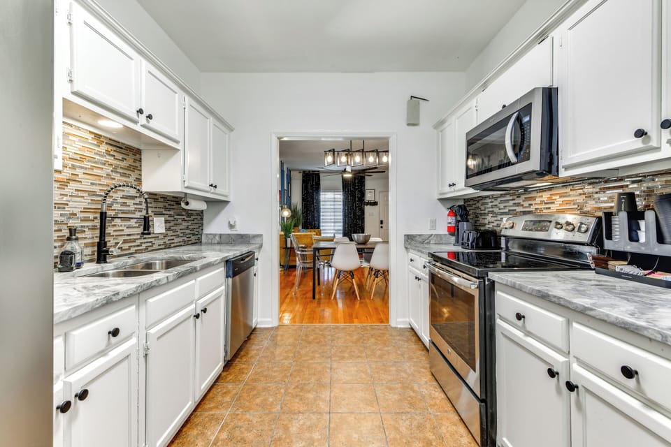 Kitchen | 1st Floor