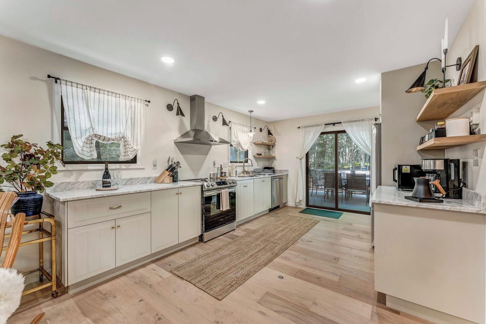Modern kitchen featuring sleek stainless steel appliances!