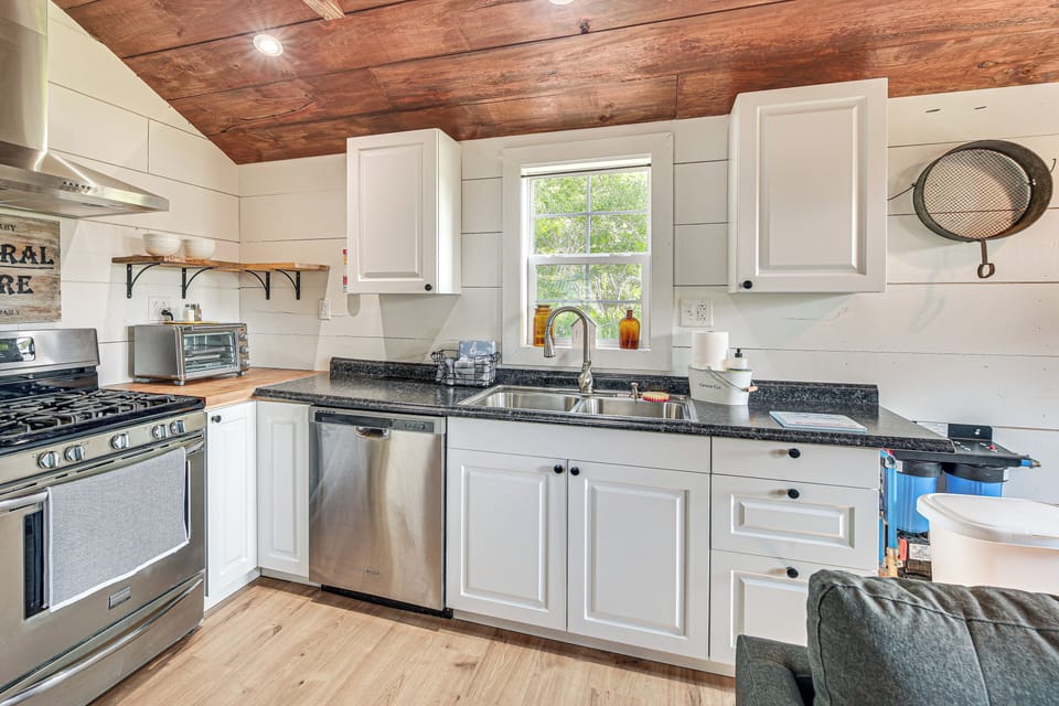 House (1 Bedroom) | Interior