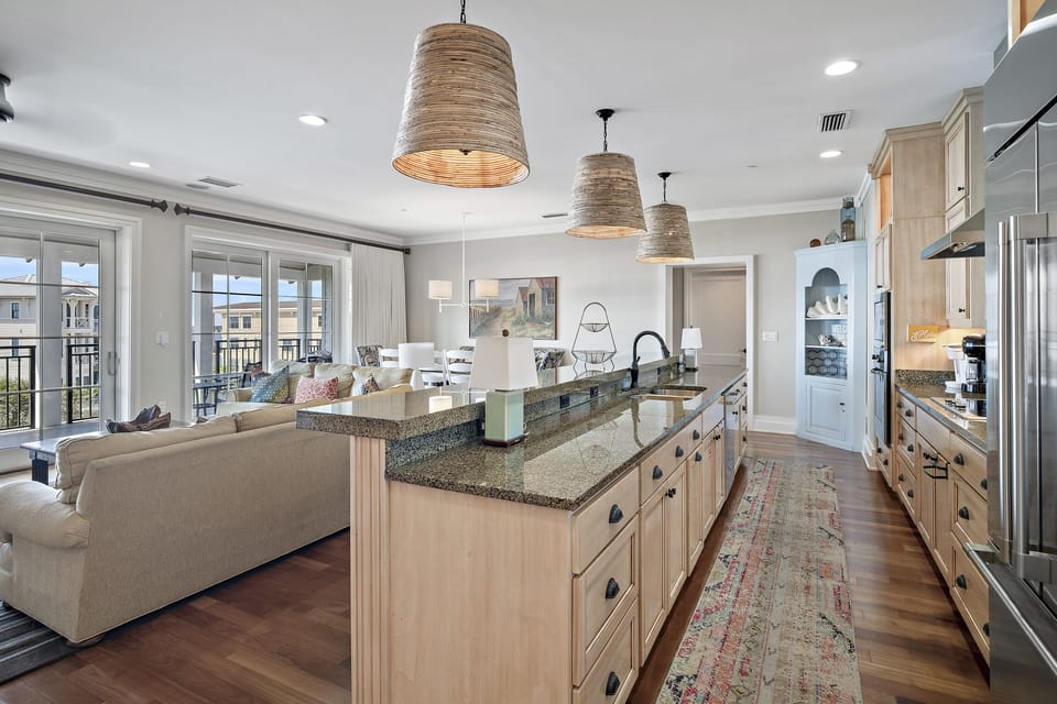 WaterHouse 402 - Seacrest Beach - Kitchen/Living Area