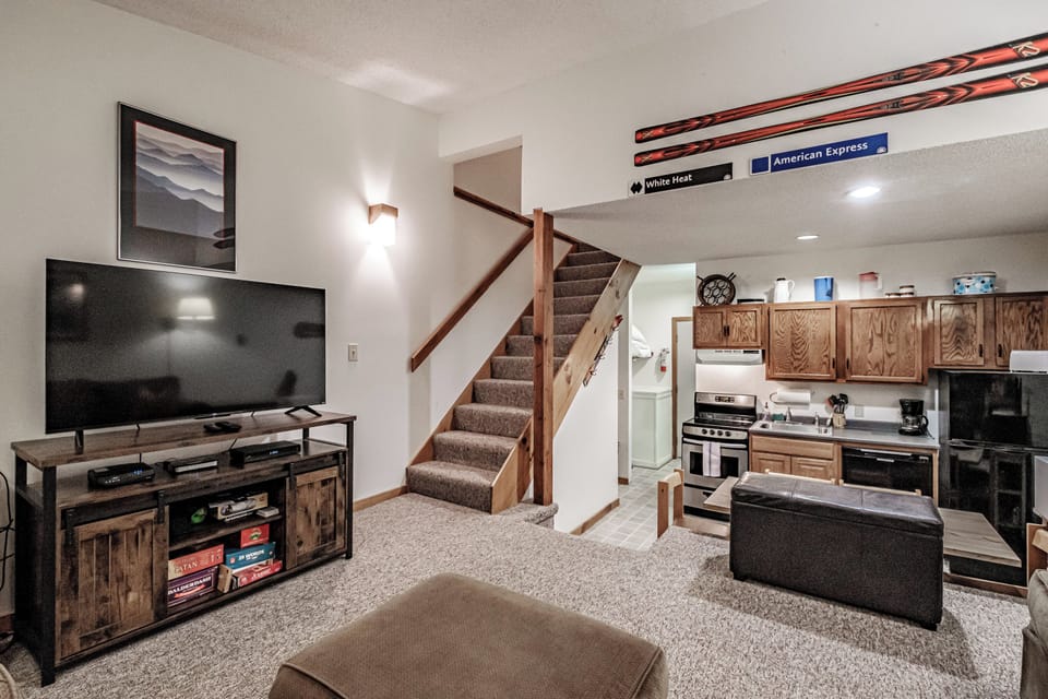 Living/dining/kitchen