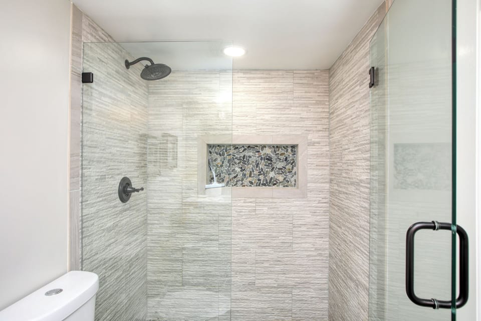 It’s the ideal setup for guests to relax and recharge after a day of sun and sand.