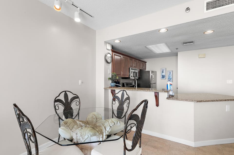 Condo, Multiple Beds (Sterling Sands 103) | Dining