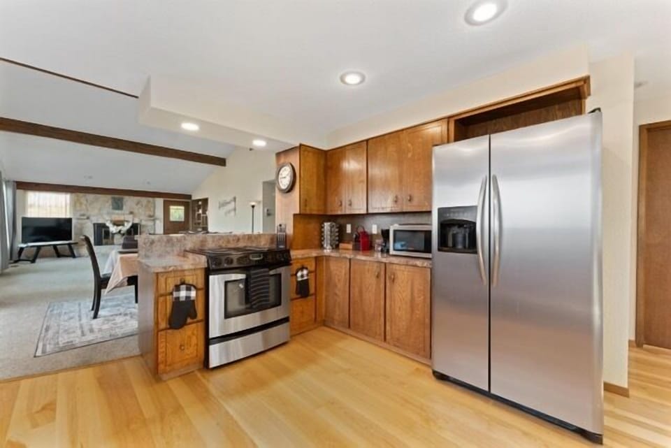 Open kitchen
