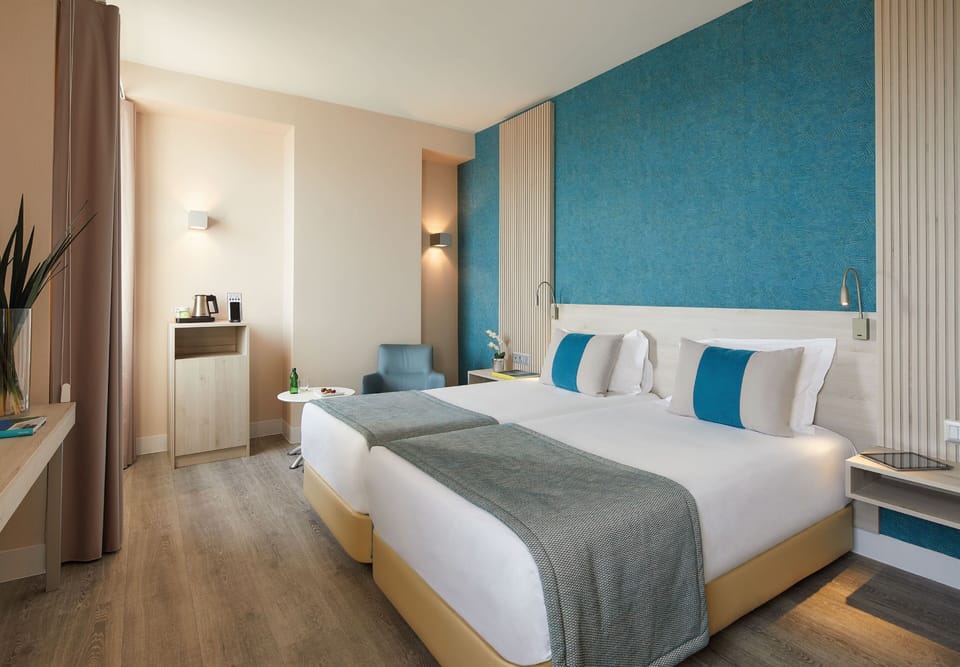 Minibar, in-room safe, blackout drapes, soundproofing