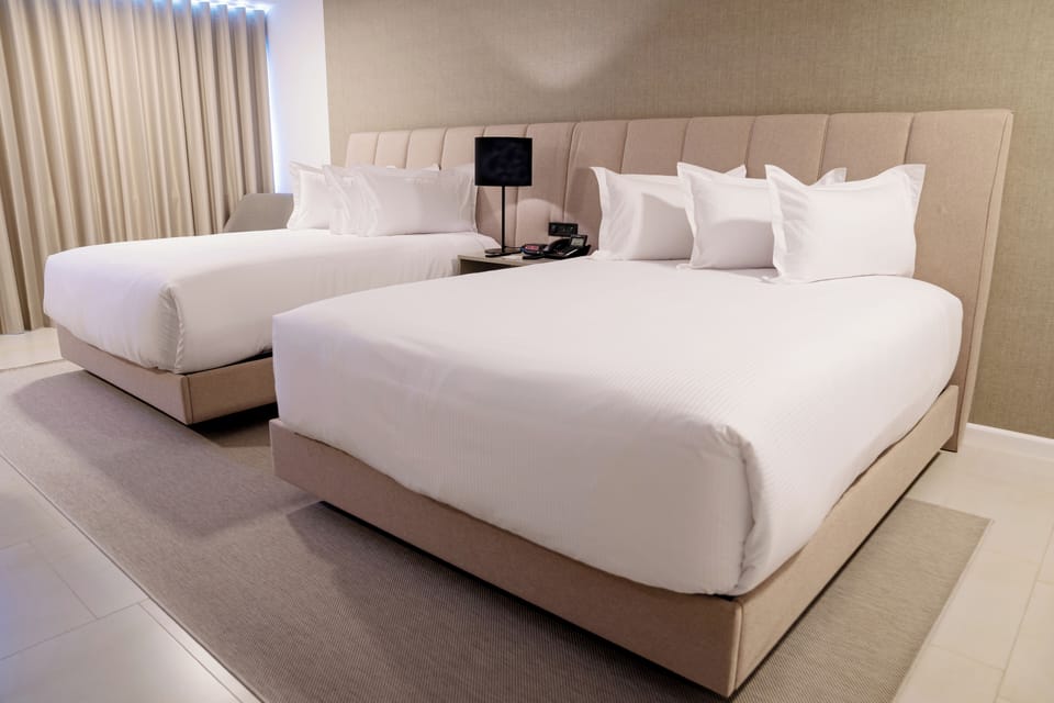 Double Room | In-room safe, desk, laptop workspace, blackout drapes