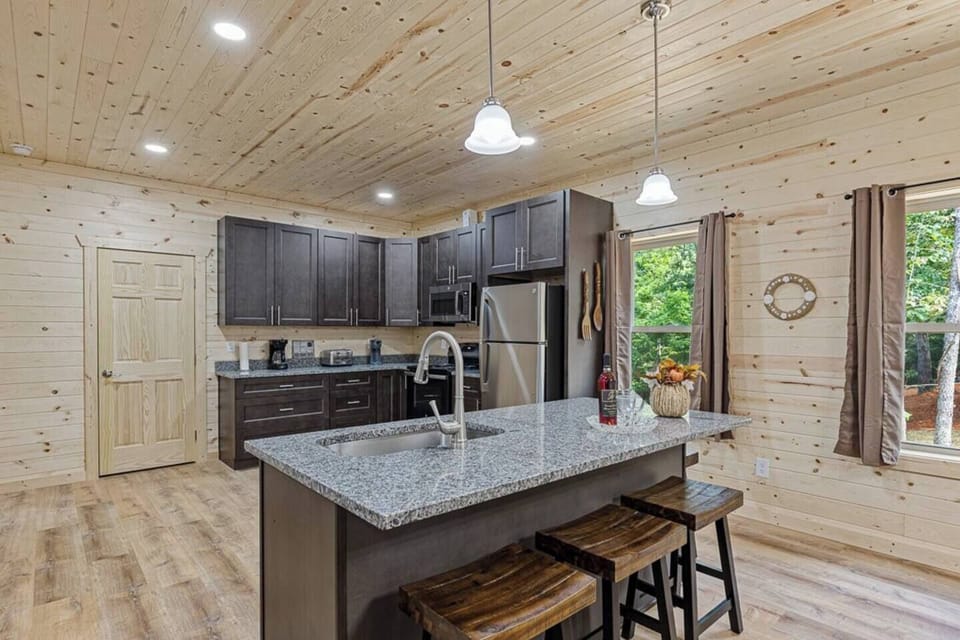 Island Kitchen Sink