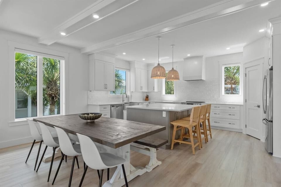 Dining table and counter seating to visit while your chef makes magic