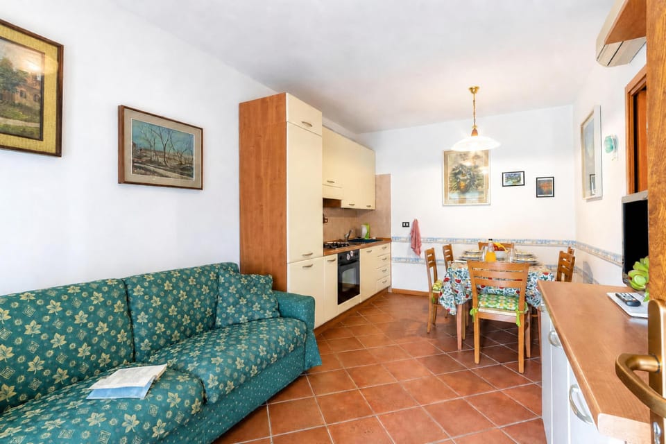 Living and dining room