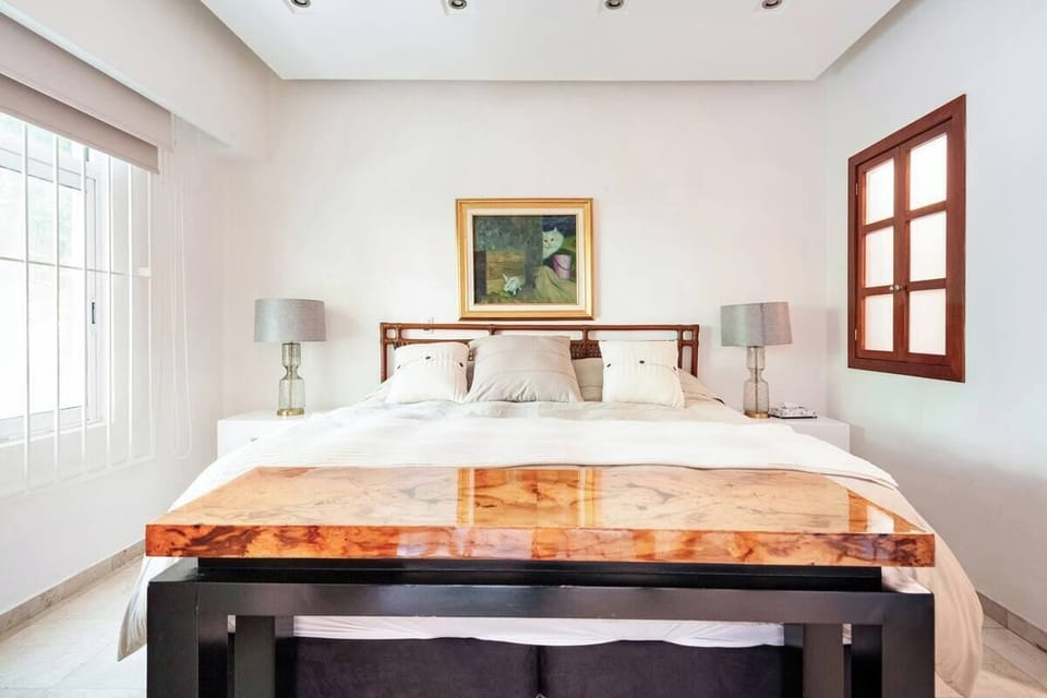 Deluxe Studio | Iron/ironing board, free WiFi