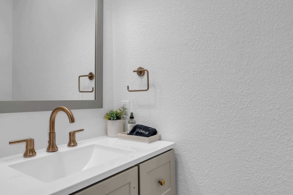 Additional Half Bathroom next to the bunk room