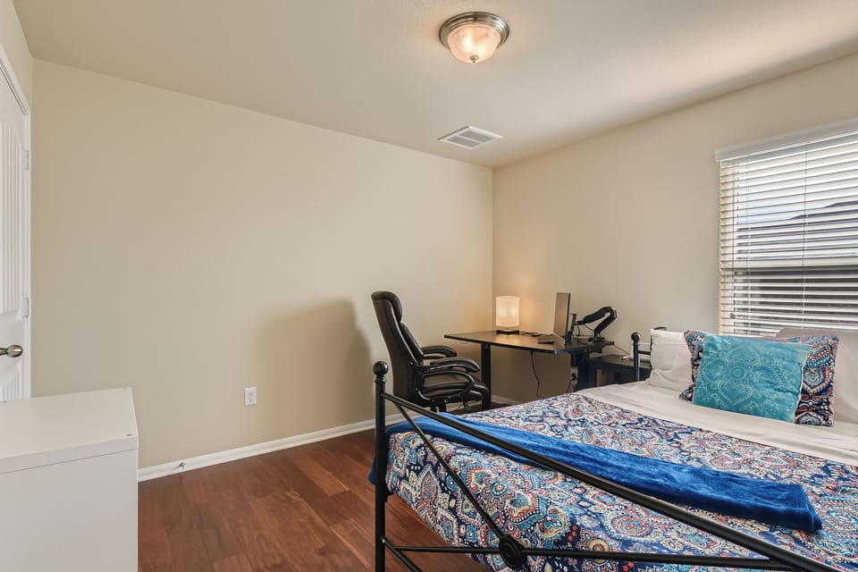 House, 3 Bedrooms (158748) | 3 bedrooms, individually decorated, individually furnished