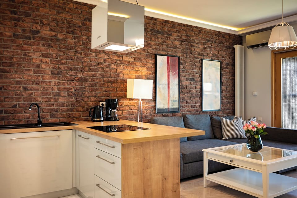 Luxury Apartment (39) | Private kitchen | Full-size fridge, microwave, stovetop, coffee/tea maker