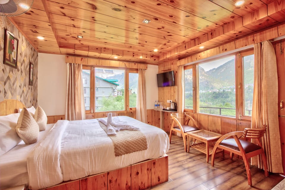 Comfort Double Room, Balcony, Mountain View | Laptop workspace, iron/ironing board, free WiFi