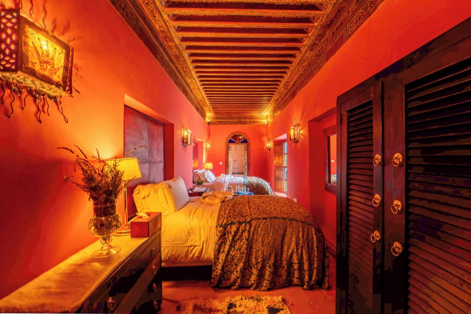 Standard Double or Twin Room | In-room safe, WiFi (free), bed sheets