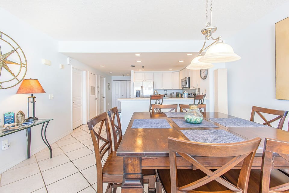 Dining Room 1.2