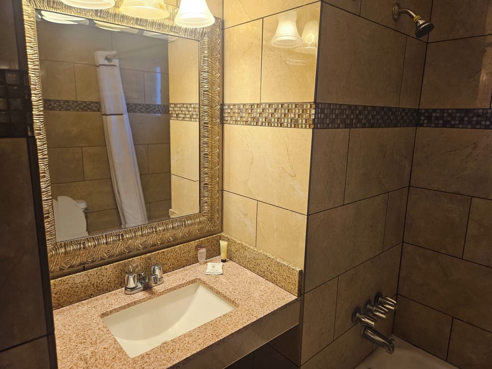 Comfort Room | Bathroom | Towels, soap, shampoo, toilet paper