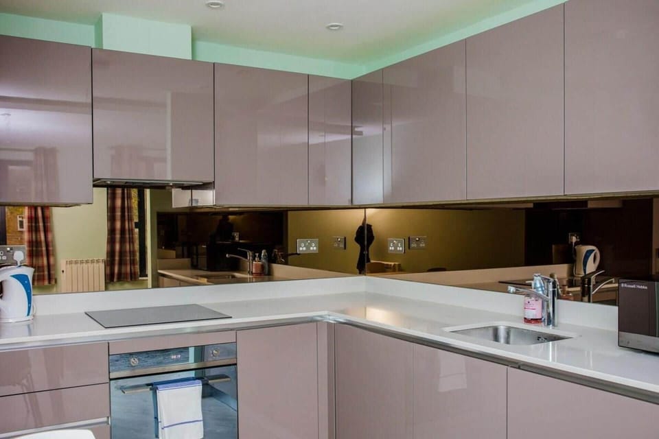 Apartment | Private kitchen | Fridge, microwave, oven, stovetop