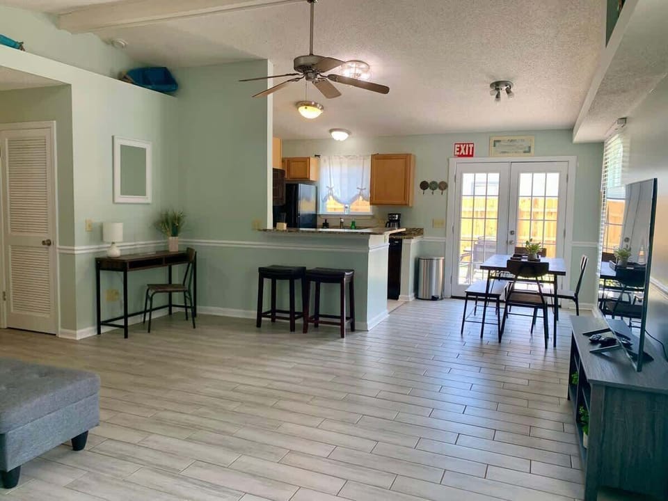 Living/Dining