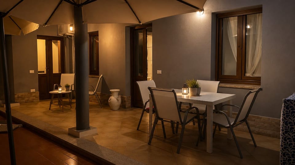 House, 1 Bedroom, Smoking, Patio | Dining room