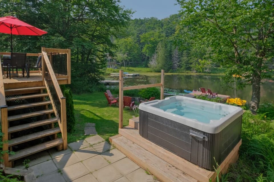 Spa avec vue sur le lac