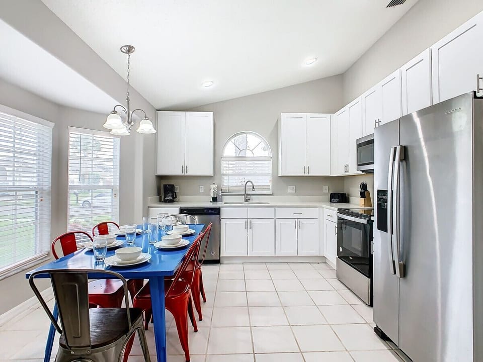 Convenient dining space right in the kitchen