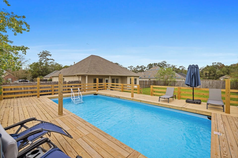 Pool Deck Back Yard
