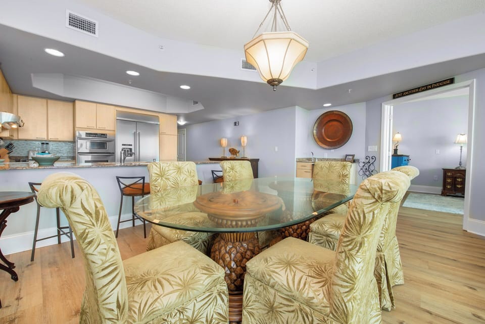 Caribe Resort B713 Dining Room