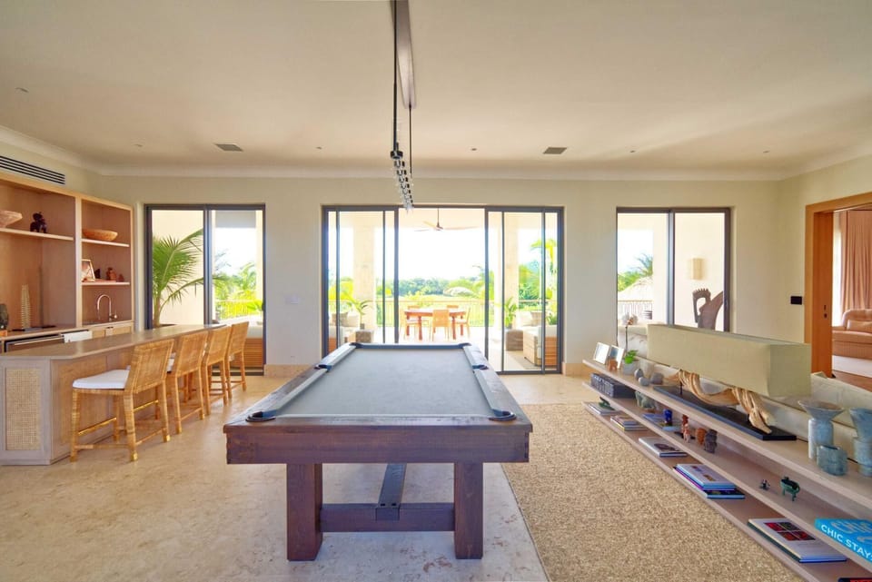 Corales 83 - Unique luxury villa w/ heated pool, jacuzzi, sauna, gym, and chef (3613)