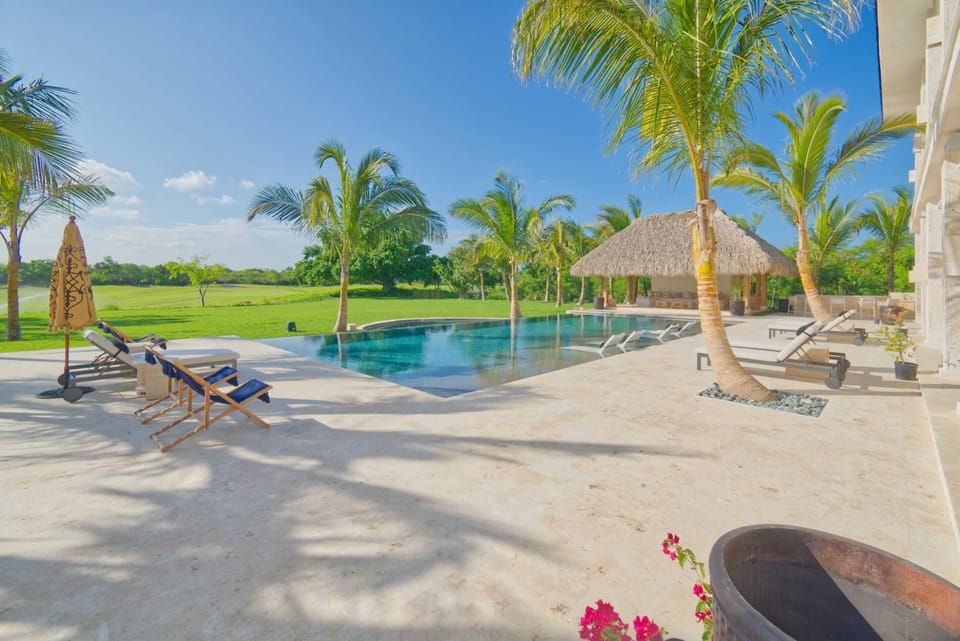 Corales 83 - Unique luxury villa w/ heated pool, jacuzzi, sauna, gym, and chef (3593)