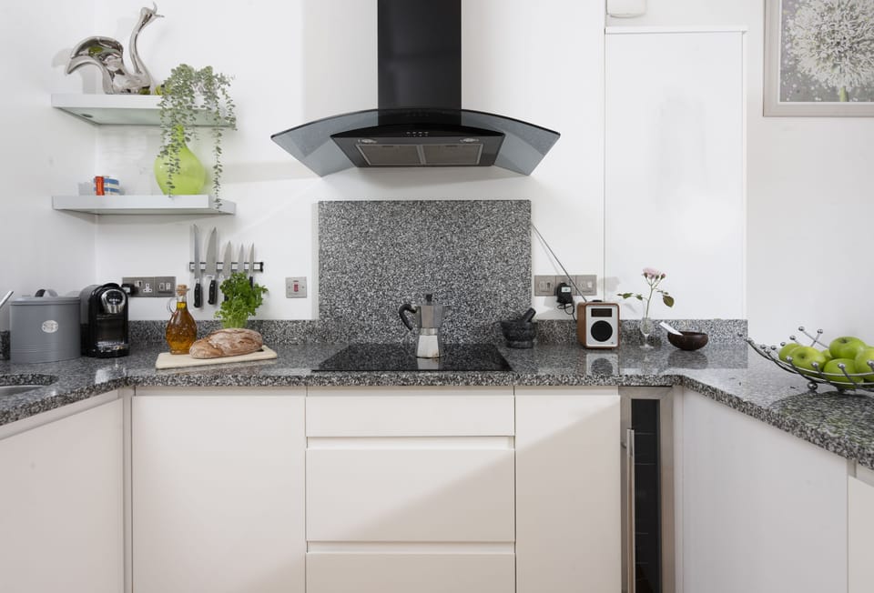 Blackberry Barn, Duloe, Liskeard. Ground Floor: The kitchen comes superbly equipped with a lovely Nespresso-style coffee machine and a handy slow cooker